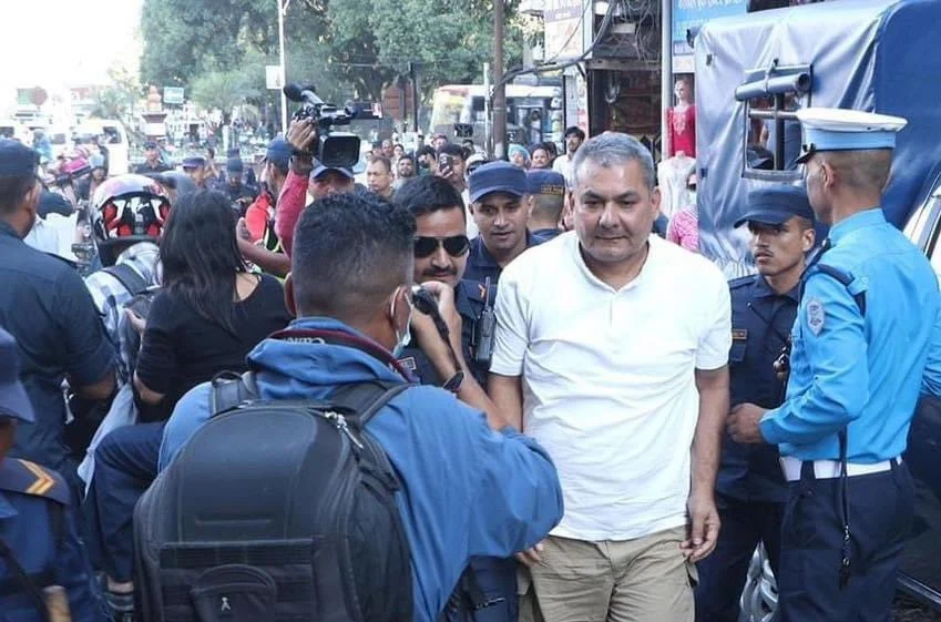 दुर्गा प्रसाईँलाई तीन दिन थुनामा राखेर अनुसन्धान गर्न अनुमति