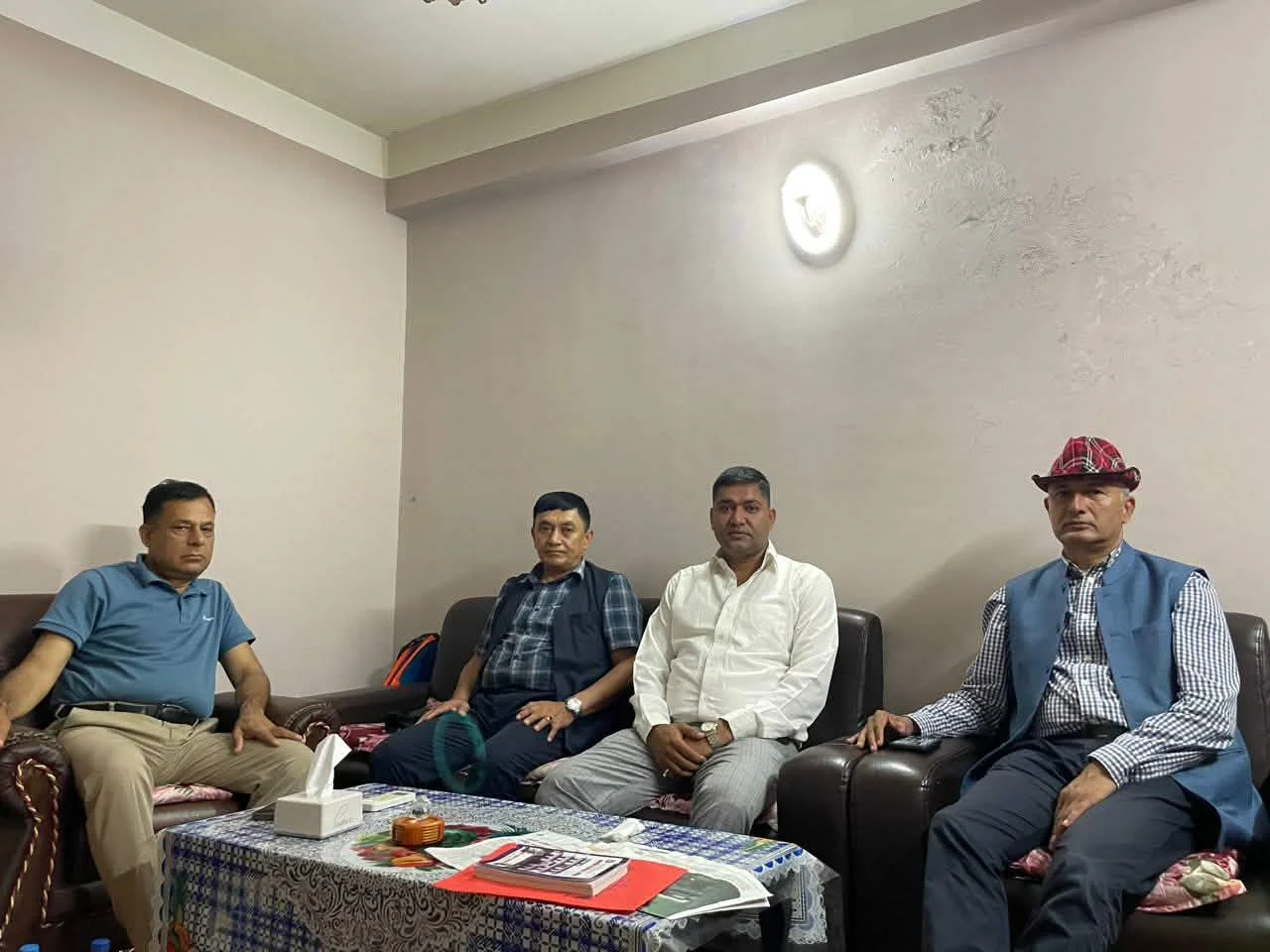 वडा अधिवेशनको पूर्वसन्ध्यामा धादिङ कांग्रेसका तीन नेताको साझा प्रतिबद्धता : ‘पार्टीको बृहत्तर हितका लागि हामी एक ठाउँमा छौं’