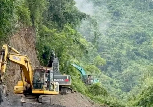 कृष्णभीरमा ट्र्याक जोडियो,अब सडक सम्याउने काम सुरु हुँदै