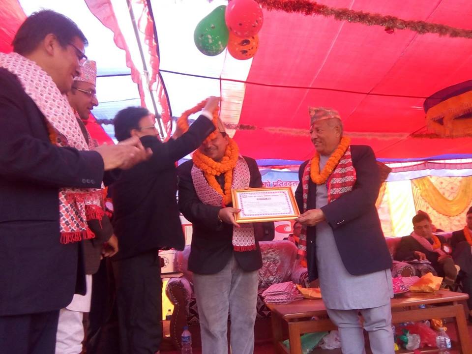 'जिल्ला अस्पताल धादिङमा रहेको २५ शैयालाइ पचास शैयामा पु¥याउछु'-स्वास्थ्य मन्त्री दिक बोहोरा