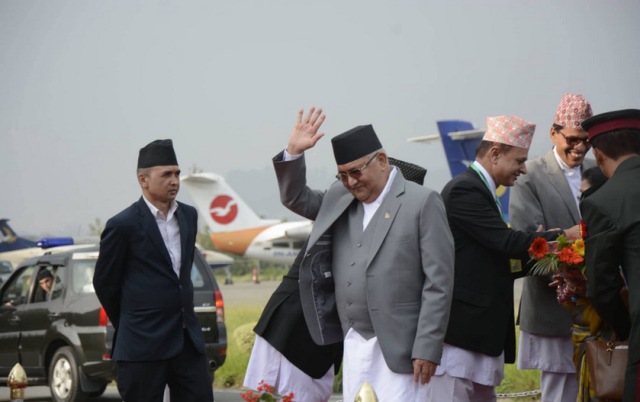 प्रधानमन्त्री ओलि स्वदेश फिर्ता, पार्टीभित्रको विवाद सामान्य