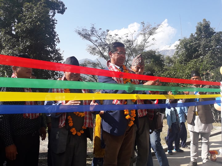 पुननिर्मित बसेरी स्वास्थ्य चौकि हस्तान्तरण