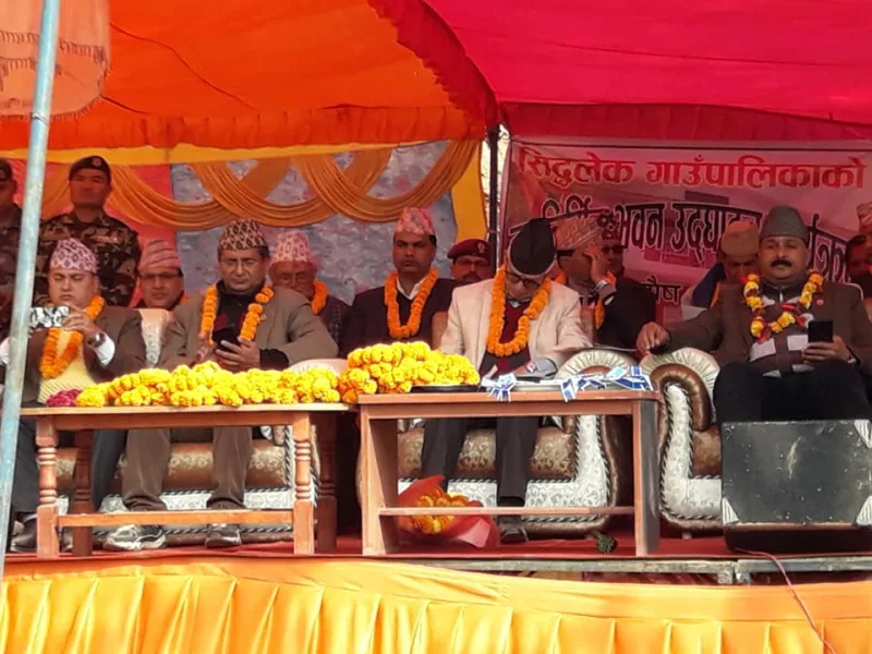 देश समृद्ध हुनका लागी हरेक नागरिक सम्पन्न हुन आवश्यक छ : मुख्य मन्त्री पौडेल