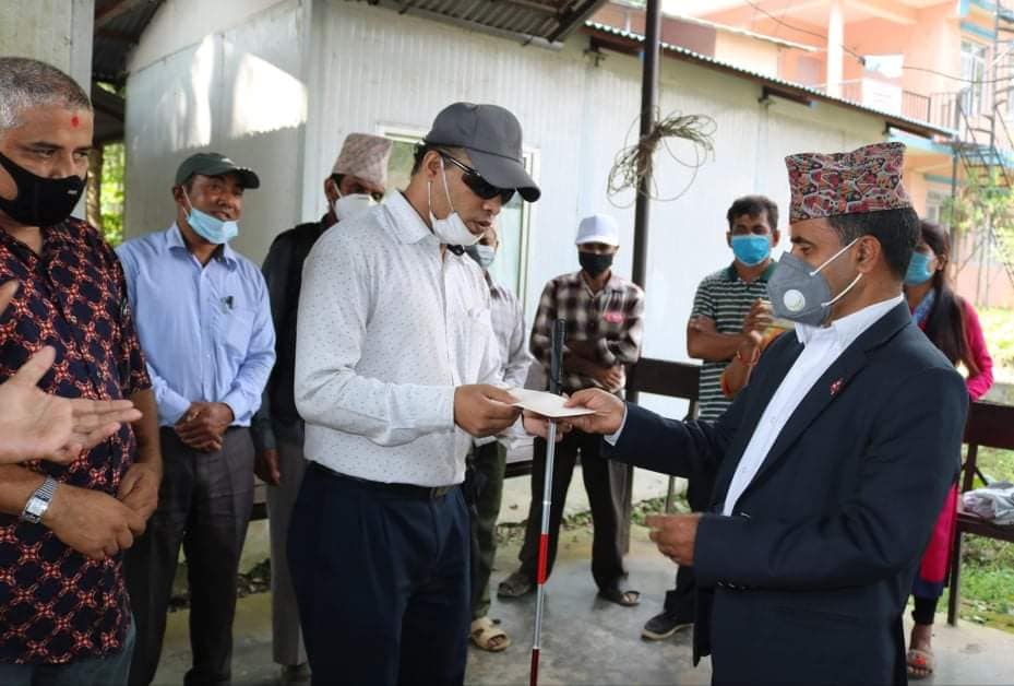 राष्ट्रिय लोकतान्त्रीक अपाङ्ग कल्याण संघ धादिङको प्रधानमन्त्रीलाई ज्ञापन पत्र
