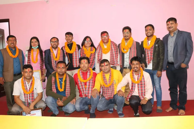 नेपाल पत्रकार महासंघ धादिङ शाखाका निर्वाचित पदाधिकारीहरुद्वारा पदभार ग्रहण
