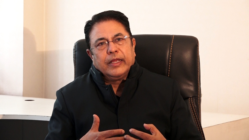 राजनीतिक दलका नेताहरुले जथाभावी बोल्दा शेयर मार्केट घट्यो : पूर्व गर्भनर