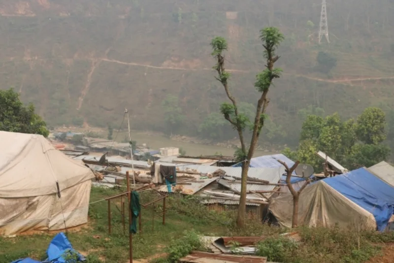 बस्ति स्थानान्तरणको पर्खाइमा बाह्रबिसेका विस्थापितहरु