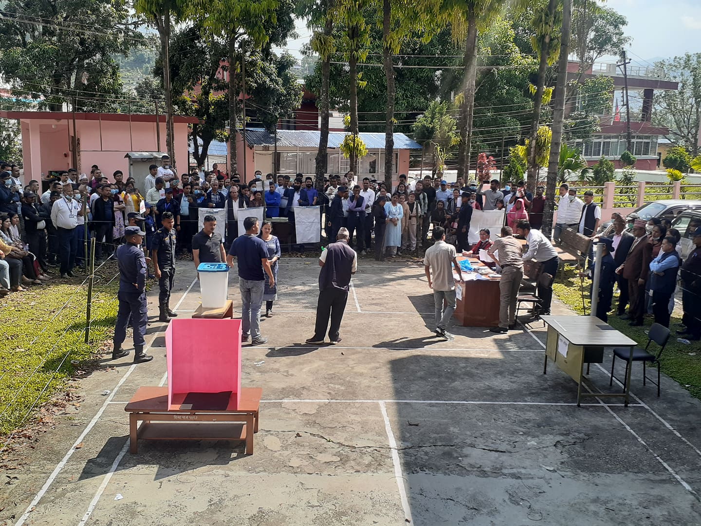 निर्वाचन आयोगको नमुना मतदान कार्यक्रम संञ्चालन