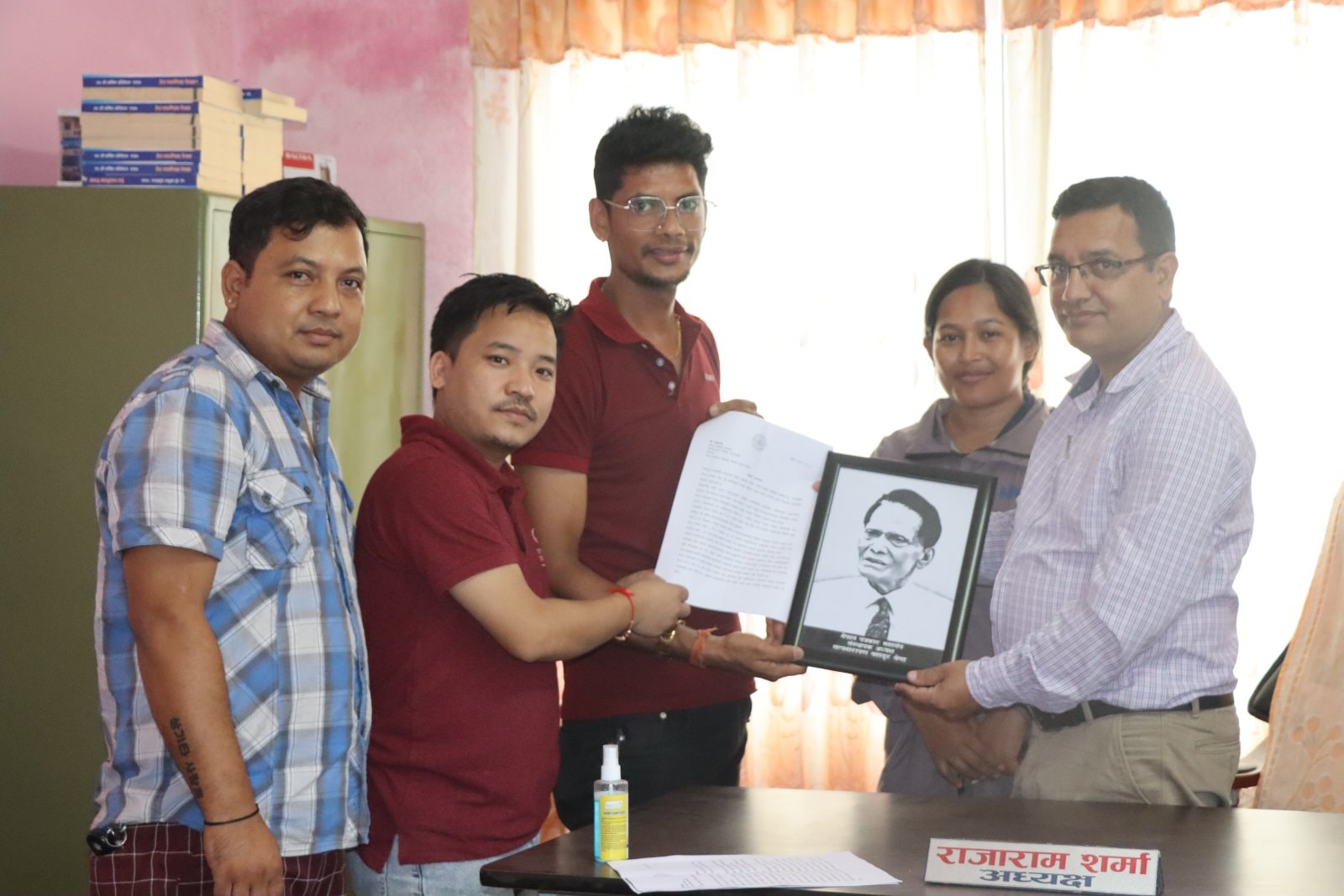 सत्यनारायण बहादुर श्रेष्ठलाई नेपाल पत्रकार महासंघको संस्थापक अध्यक्ष कायम गर्नुपर्ने