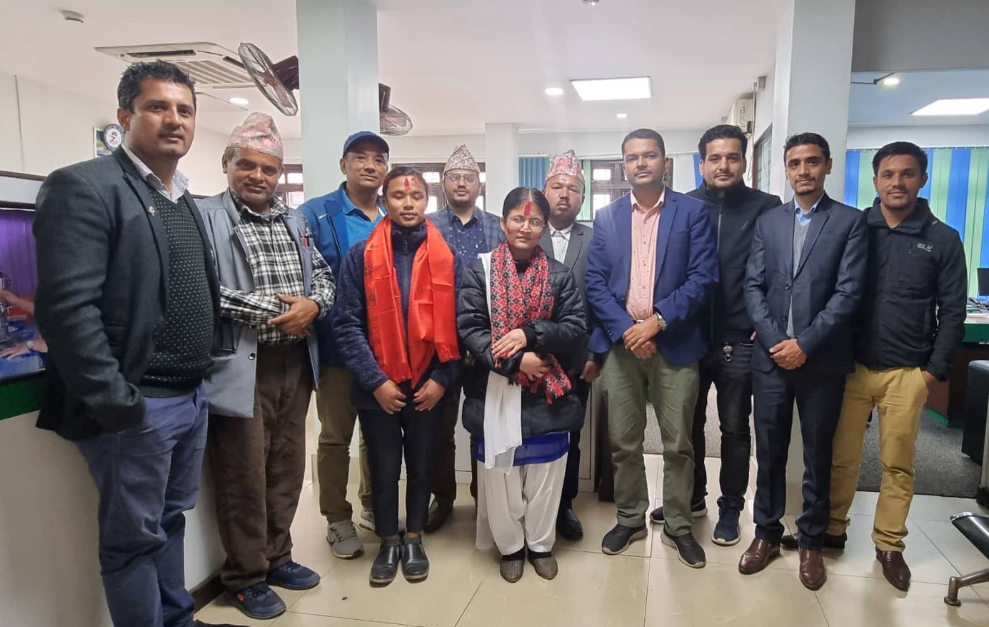 २ जना विद्यार्थीलाई सानिमा बैंक धादिङद्वारा छात्रवृति प्रदान