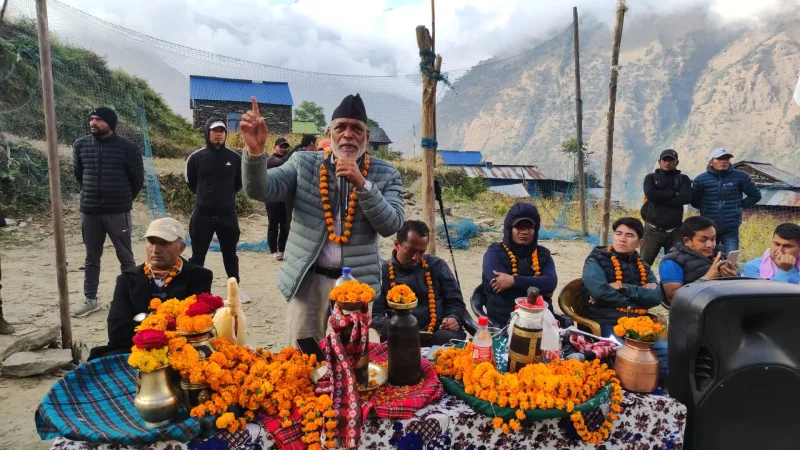 रुविभ्यालीका जनताले काँग्रेस नेतृत्वको गठबन्धलाई जिताउनेमा ढुक्क छु : रामनाथ अधिकारी