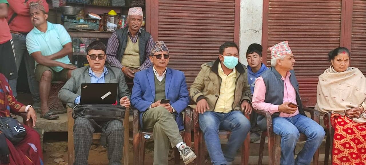 स्थानियको विकासका लागि आफु पुनःउम्मेदवार : डा.अधिकारी