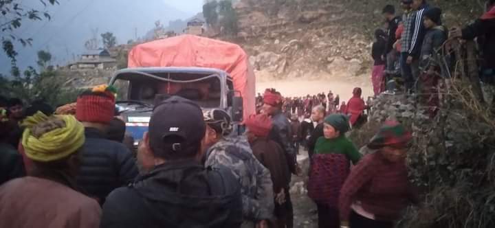 खनियाबासमा ट्रकले किच्दा एक बालकको घटनास्थलमै मृत्यु