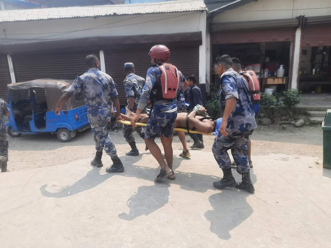 पौडी खेल्ने क्रममा त्रिशूली नदीमा डुबेर एक युवकको मृत्यु