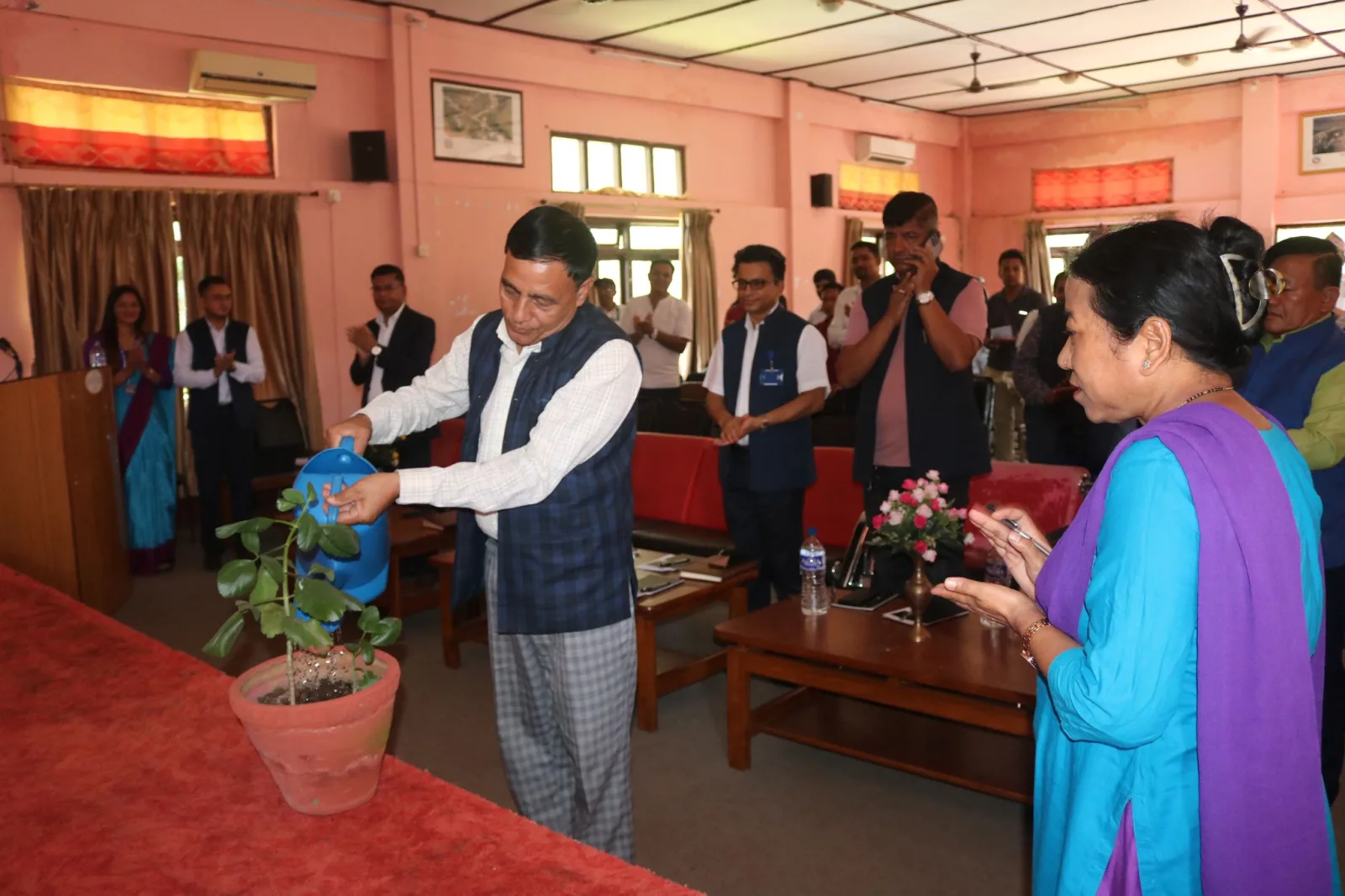 कृषि ज्ञान केन्द्र र भेटेनरी अस्पताल तथा पशु सेवा विज्ञ केन्द्र धादिङद्वारा वार्षिक कार्यक्रम सार्वजनिक