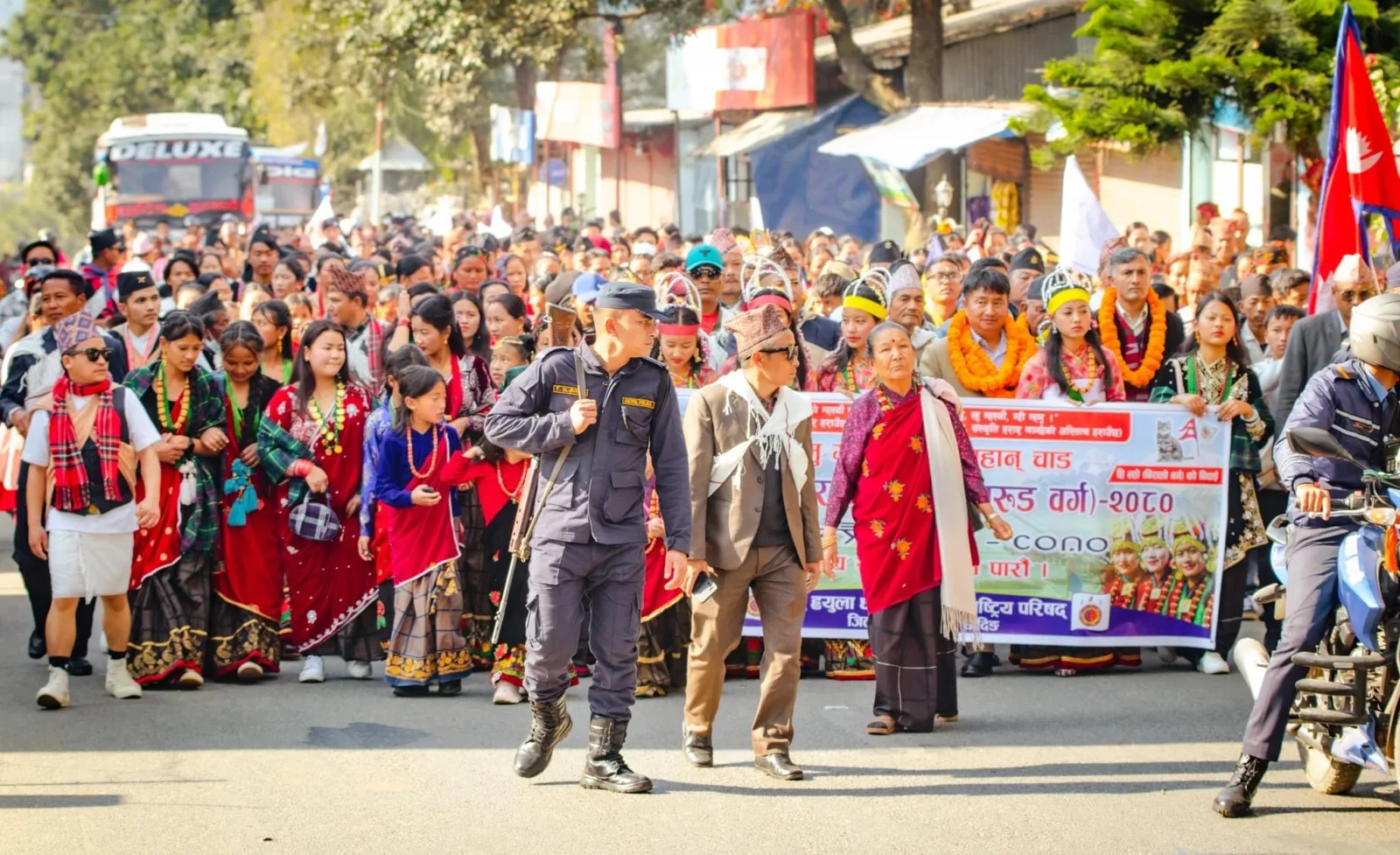 धादिङका तमु समुदायले धूमधामका साथ मनाए तमु ल्होसार