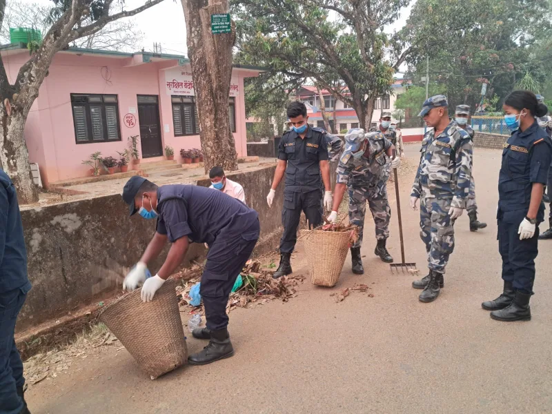 सदरमुकाम धादिङबेसी बजार सरसफाई