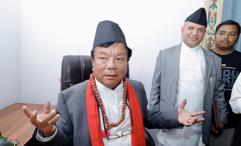 विद्यालय व्यवस्थापन समिति गठन गर्न शिक्षामन्त्री पुनको ताकेता