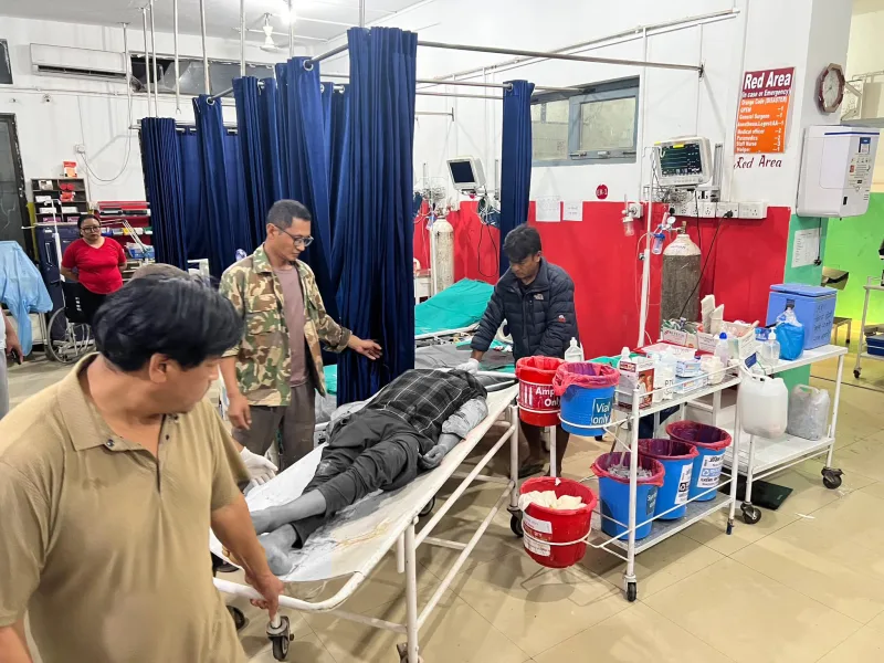 हावाहुरीले ढालेको रुखले लाग्दा धादिङमा एक जनाको मृत्यु