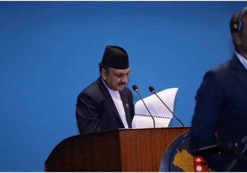 पाँच तारेमाथिका होटल, आयातित मदिरा र बहुमूल्य धातुमा बिलासिता शुल्क