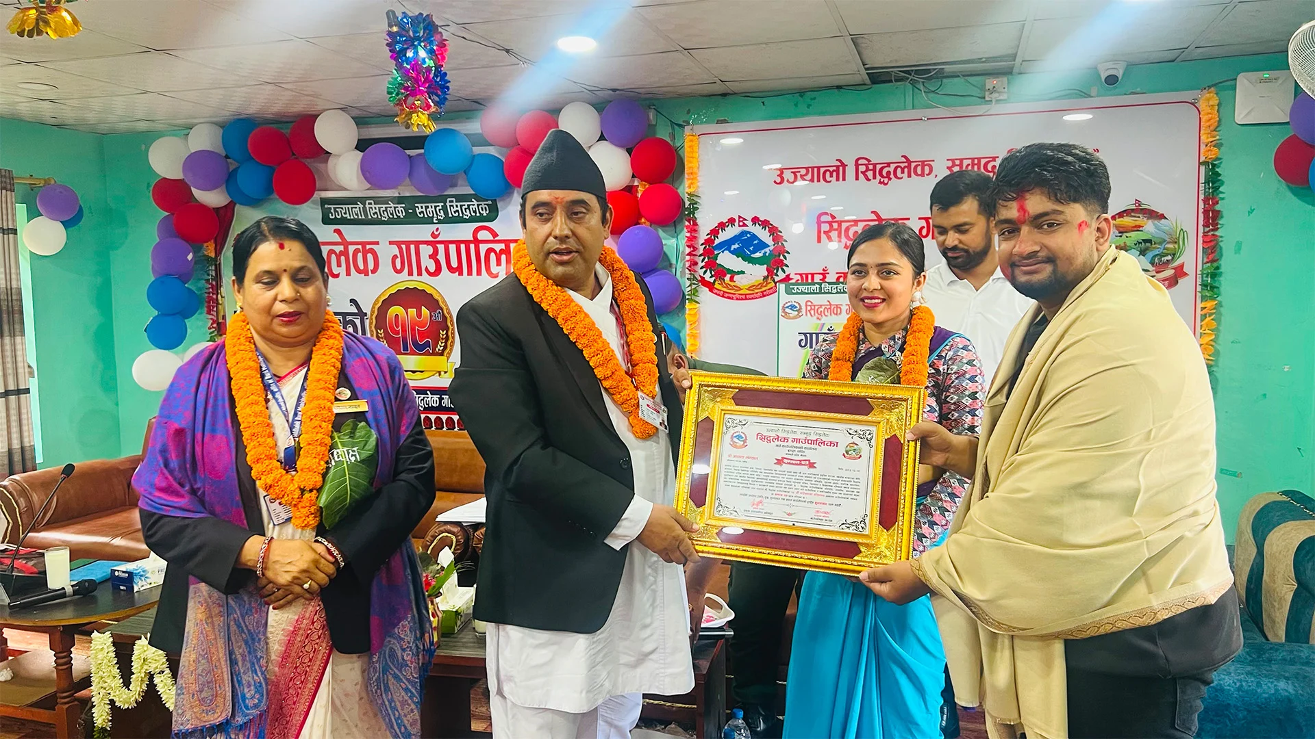 धादिङका पत्रकार आकाश लम्साल सम्मानित