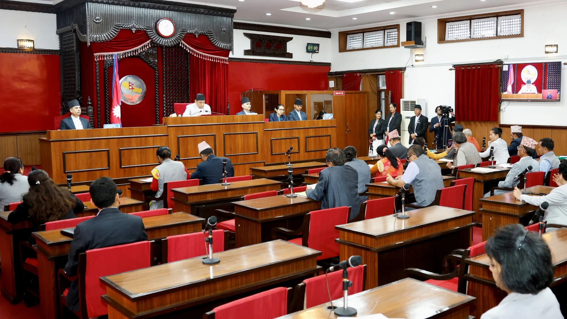 दैनिक उपभोग्य वस्तुको आपूर्ति सहज बनाउन सांसदको माग