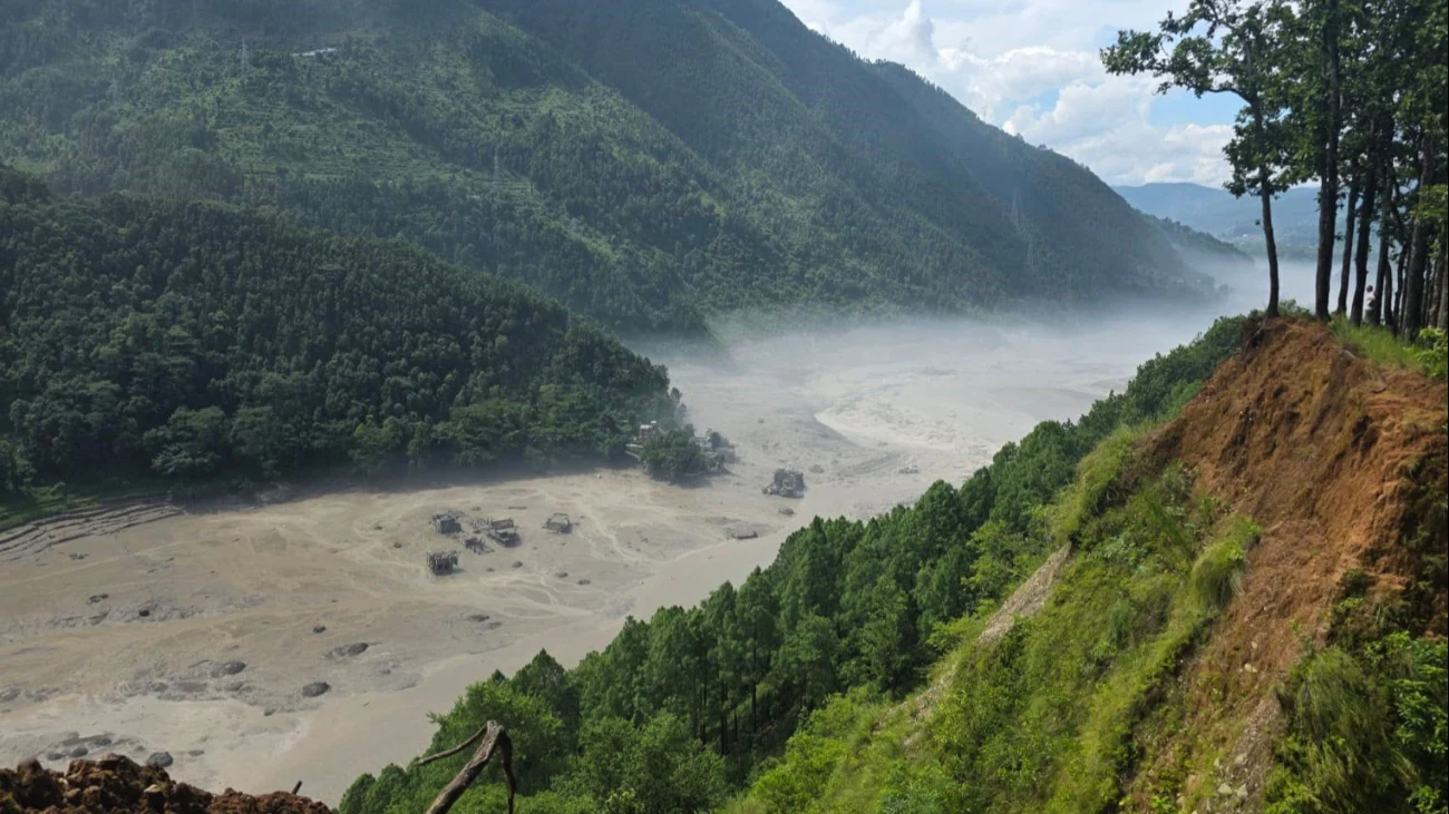 भोटेकोशी बाढीपछि क्रमशः लयमा फर्कँदै पर्यटन