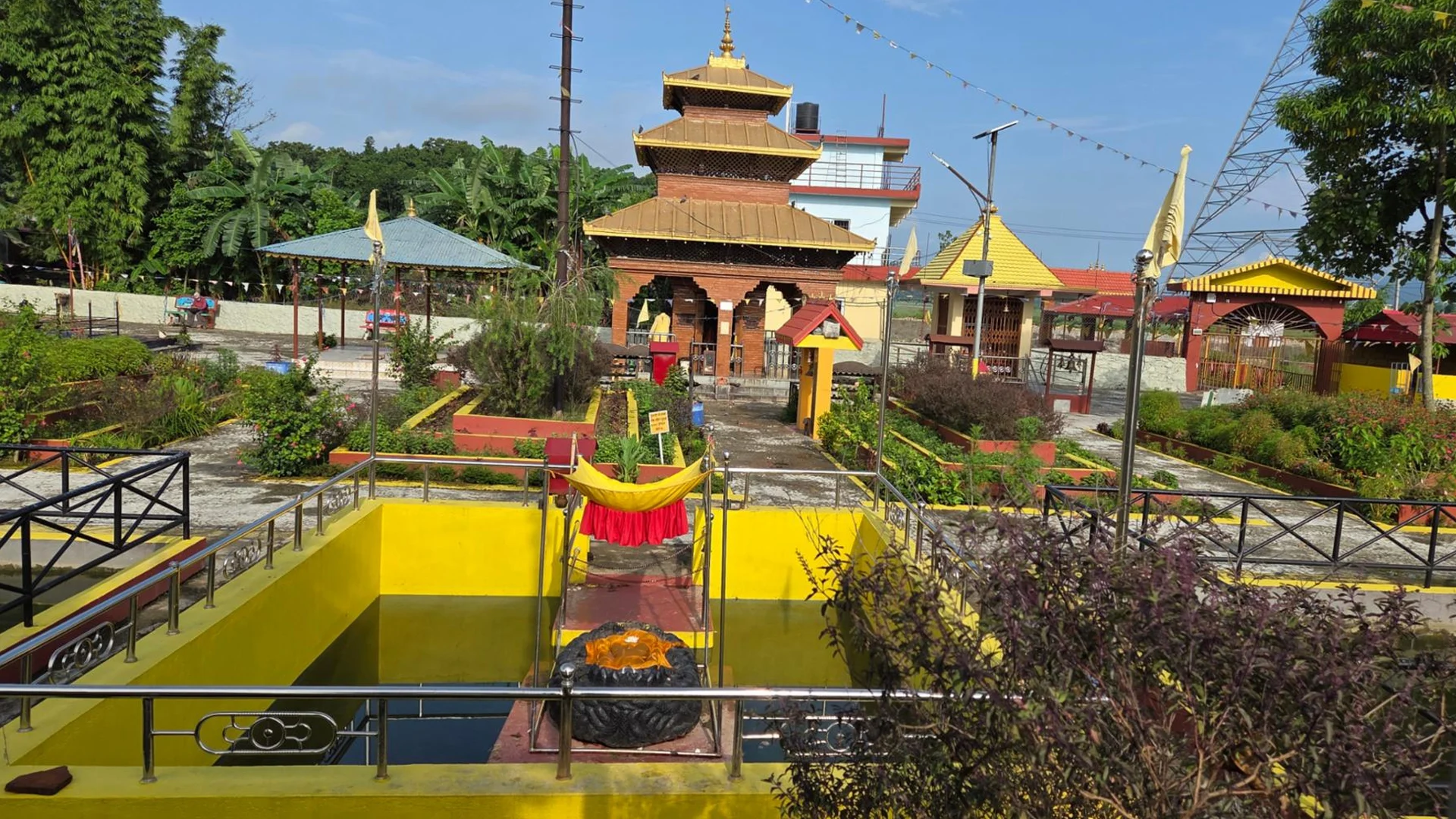आलेखः कुष्माण्ड सरोवर त्रिवेणीधाम–धार्मिक पर्यटकीय गन्तव्य