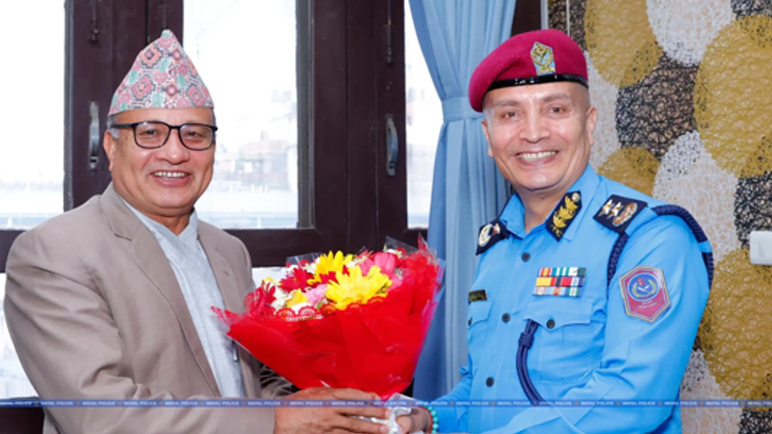 प्रमुख निर्वाचन आयुक्त र महानिरीक्षकबीच भेट : निर्वाचन सुरक्षाबारे छलफल