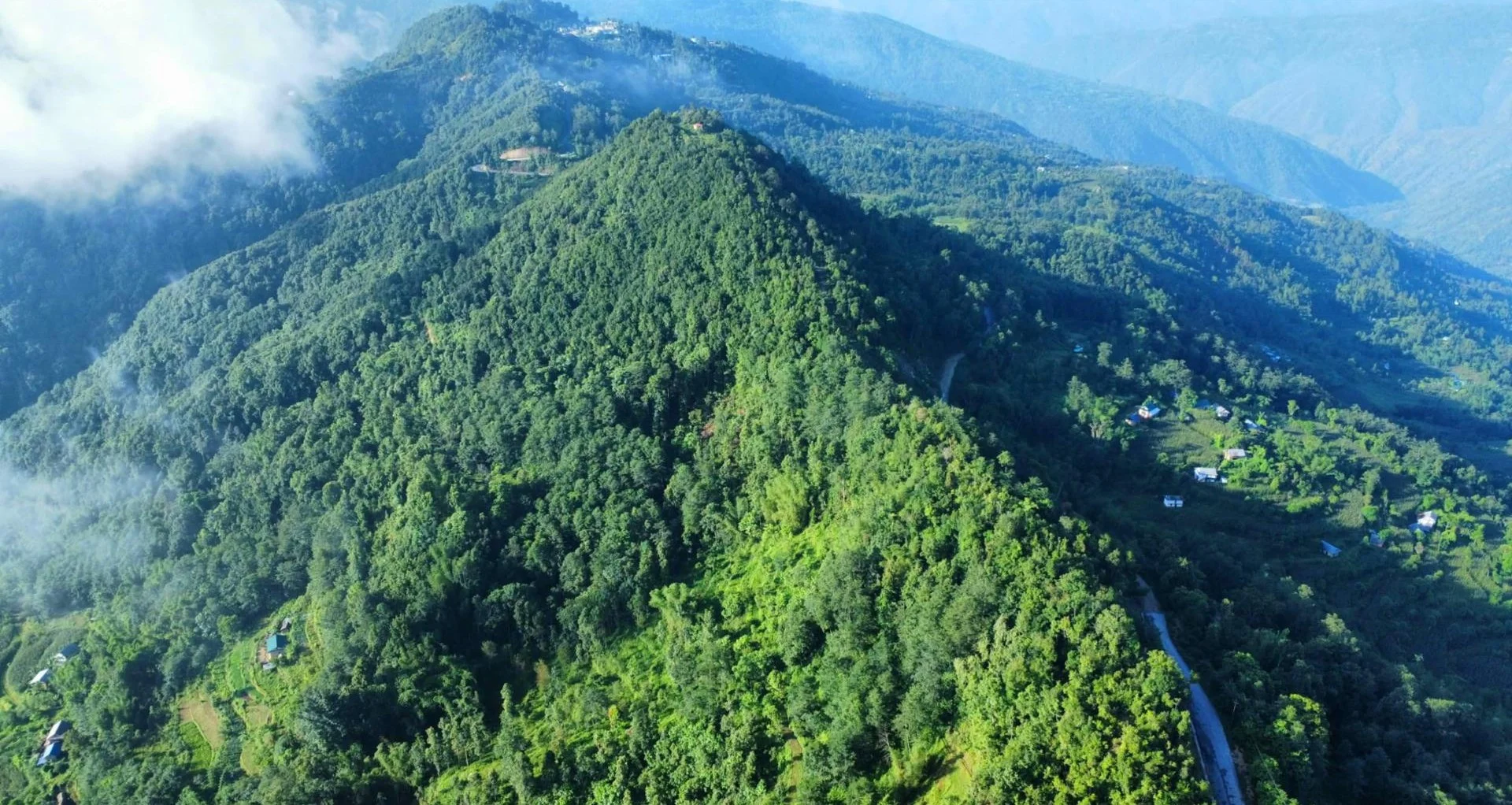 पदमार्ग र पूर्वाधारको विकाससँगै पर्यटकीय गन्तव्य बन्दै ऐतिहासिक कोटगढी