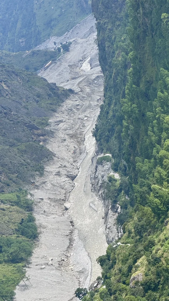 भोटेकोशी बाढीको महाविपद एक महिना :  खोज, उद्धार तथा राहत वितरण जारी, पुनर्निर्माणमा चुनौती
