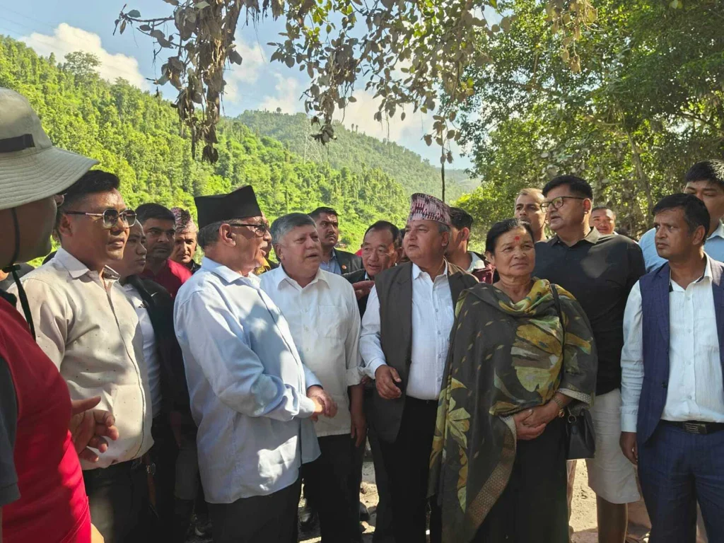 पुनर्निर्माण र पुनःस्थापनामा ध्यान केन्द्रित गर्नुपर्छः दाहाल