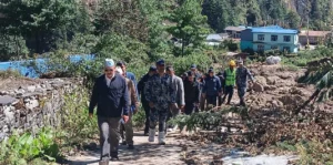 मनाङमा तत्काल अत्यावश्यक काम गर्नेः मुख्यमन्त्री पाण्डे