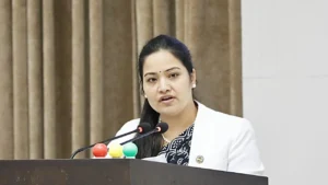 प्रस्तावित निजामती सेवा विधेयक :  निजामती प्रशासनमा ‘आमूल परिवर्तन’ ल्याउने  अपेक्षा