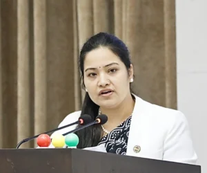 प्रस्तावित निजामती सेवा विधेयक :  निजामती प्रशासनमा ‘आमूल परिवर्तन’ ल्याउने  अपेक्षा