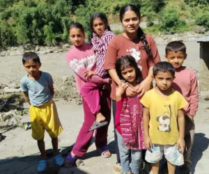 किताब बगाएपछि बालबालिकालाई पढाइको पीर