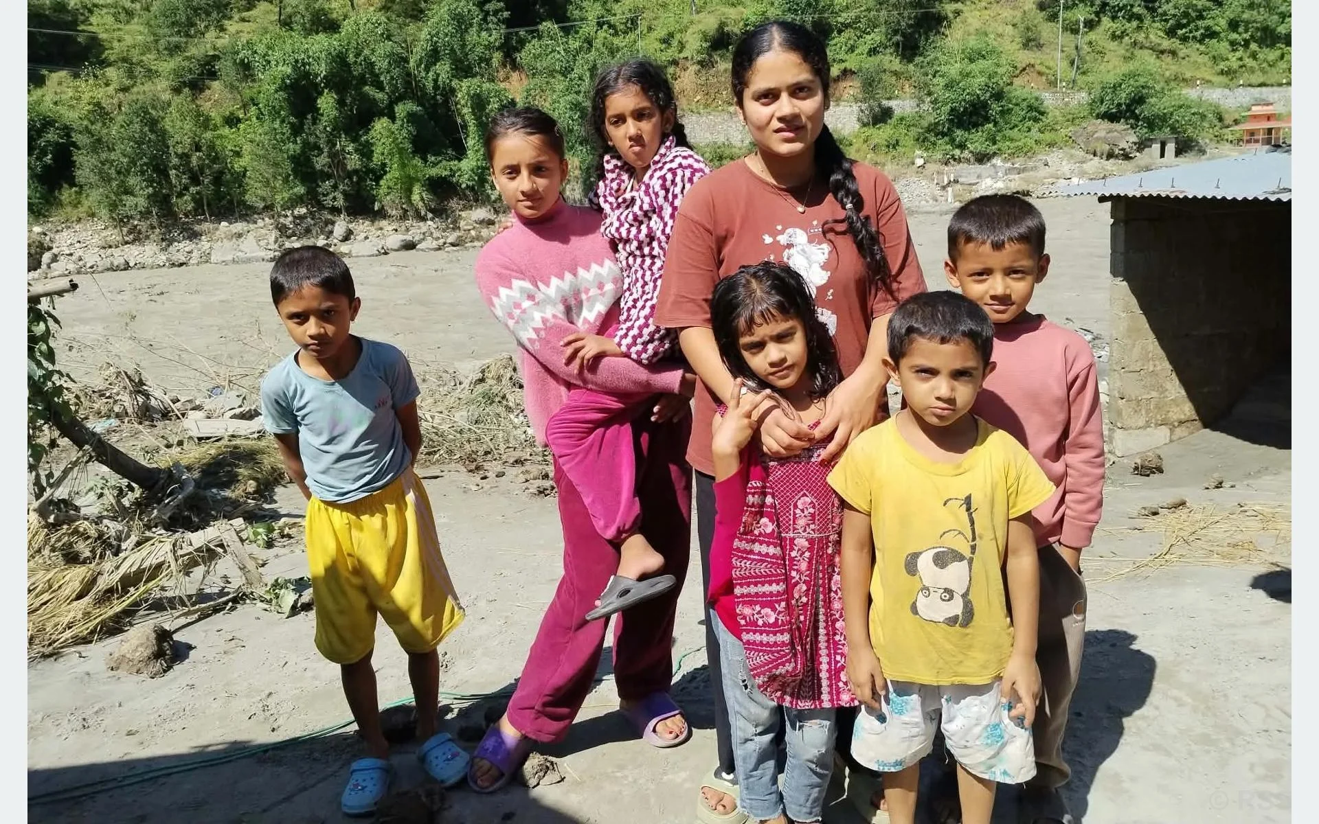 किताब बगाएपछि बालबालिकालाई पढाइको पीर