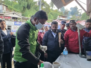 ताप्लेजुङ मासु तथा माछा पसलमा अनुगमन