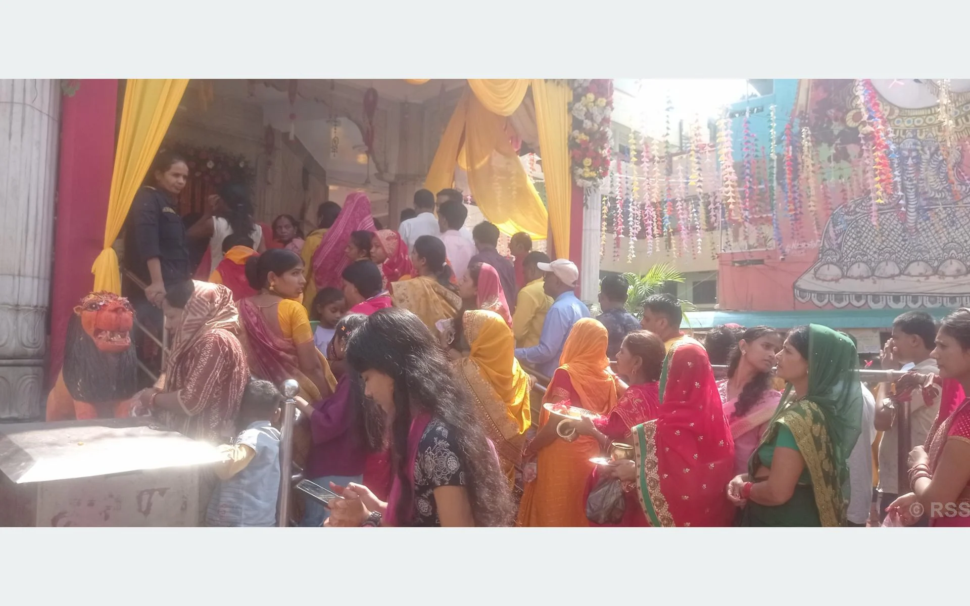 गहवा माईमा दर्शनार्थीको भीड