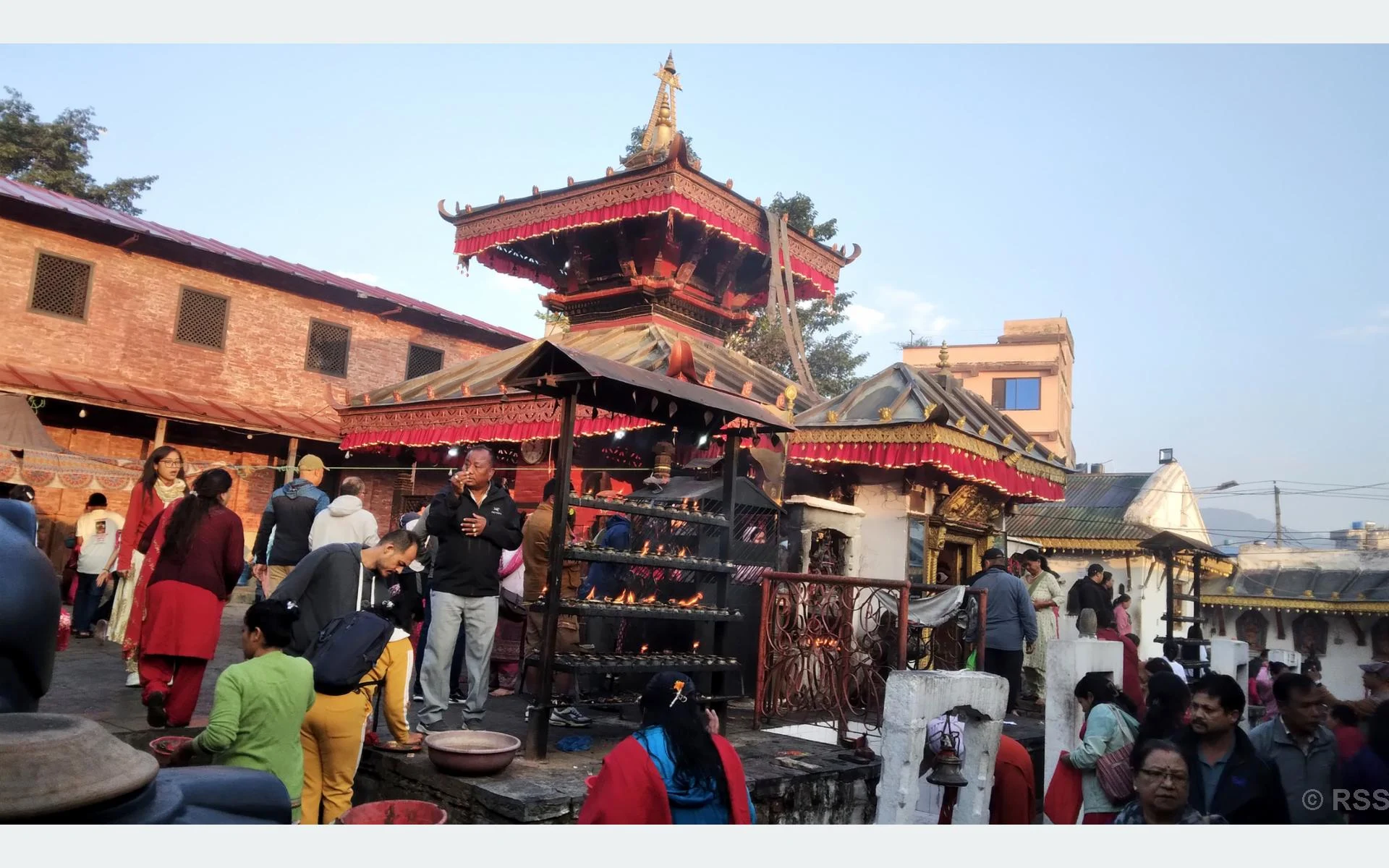 आश्विन शुक्ल द्वितीयाः विधिपूर्वक ब्रह्मचारिणी देवीको पूजा आराधना गरियो