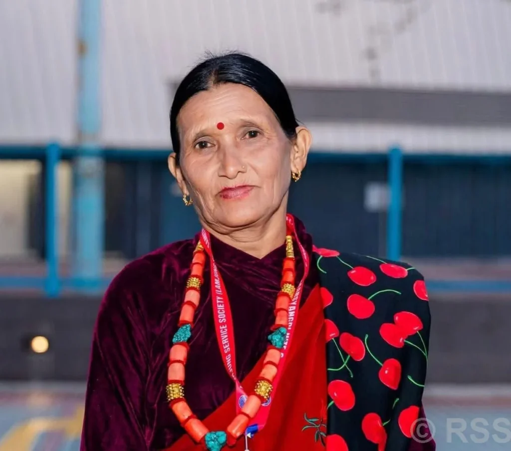 ‘लमजुङ दरबार’सँगै बाँचेको माया