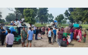 नाकामा चाडपर्व मनाउन घर फर्किनेको भीड