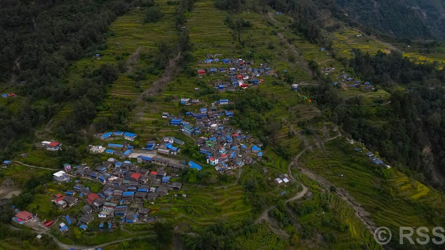 पाउद्धार पहिरोको प्रारम्भिक भौगर्भिक अध्ययन