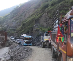 बिपी राजमार्ग : पुनर्निर्मित सडकबाटै आवागमन, दसैँमा थप सहज