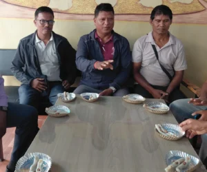 थारू परिकारलाई ‘बजारीकरण’ गरिँदै