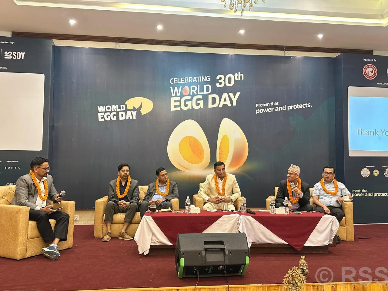 सन्दर्भः विश्व ‘अण्डा’ दिवस,
अण्डाको उत्पादन र खपत बढाउन आवश्यक