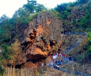 संरक्षणसँगै धार्मिक पर्यटकीय गन्तव्य बन्दै ‘महादेव थान’