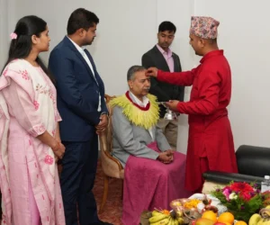 उपराष्ट्रपतिबाट बडादसैँको टीका ग्रहण