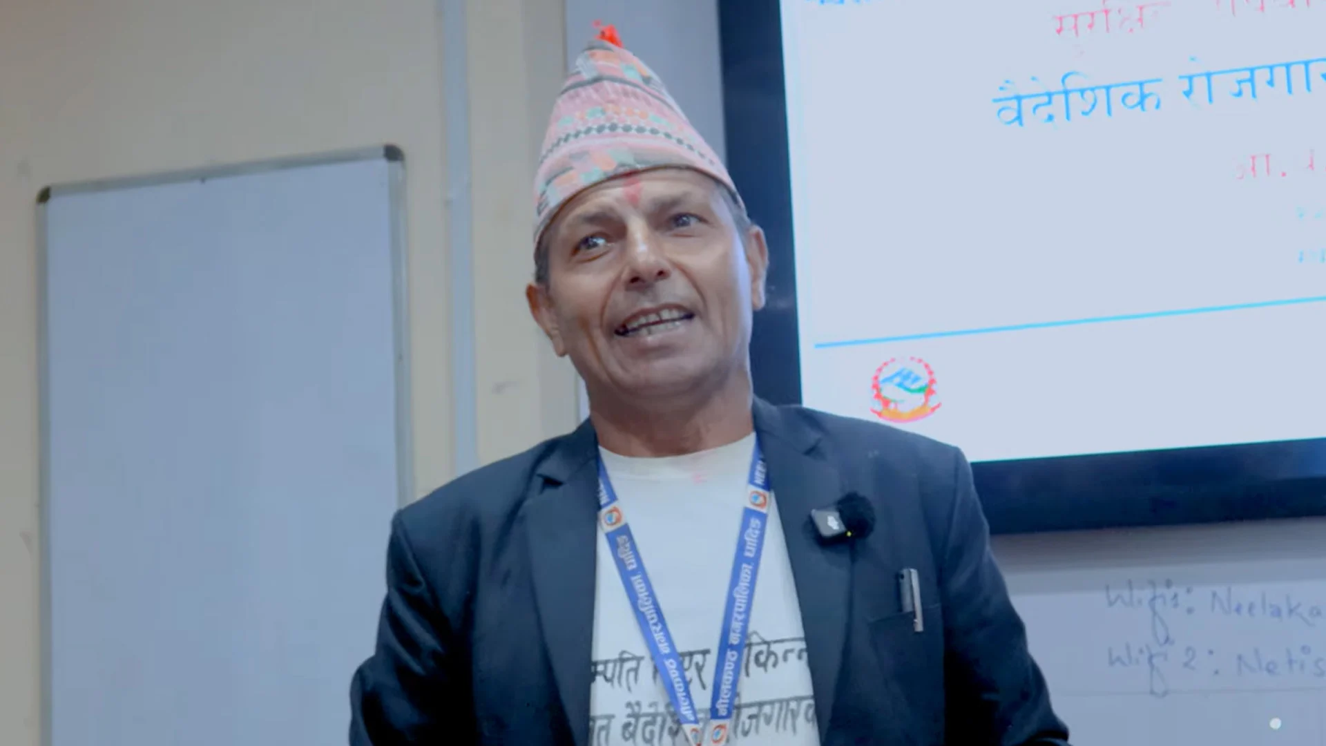 विदेशको भोगाइ, देशप्रतिको माया र वर्तमान अवस्थाको पीडा समेटिएको मार्मिक कविता