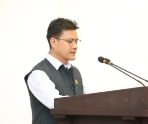 ‘डोजरे विकास’ ढाँचाले हिमाली पर्यावरण बिगार्‍योः सचेतक परियार
